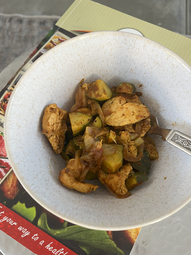 Indian spiced chicken and vegetables